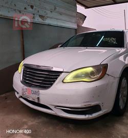 Chrysler 200